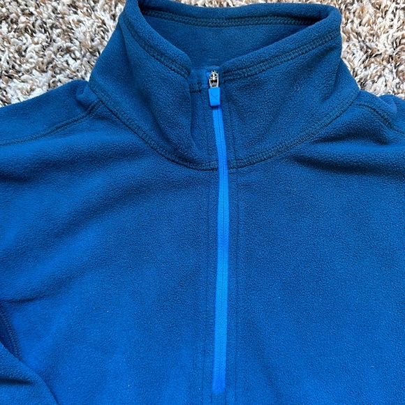 Eddie Bauer women’s quarter zip - S - Picture 3 of 4